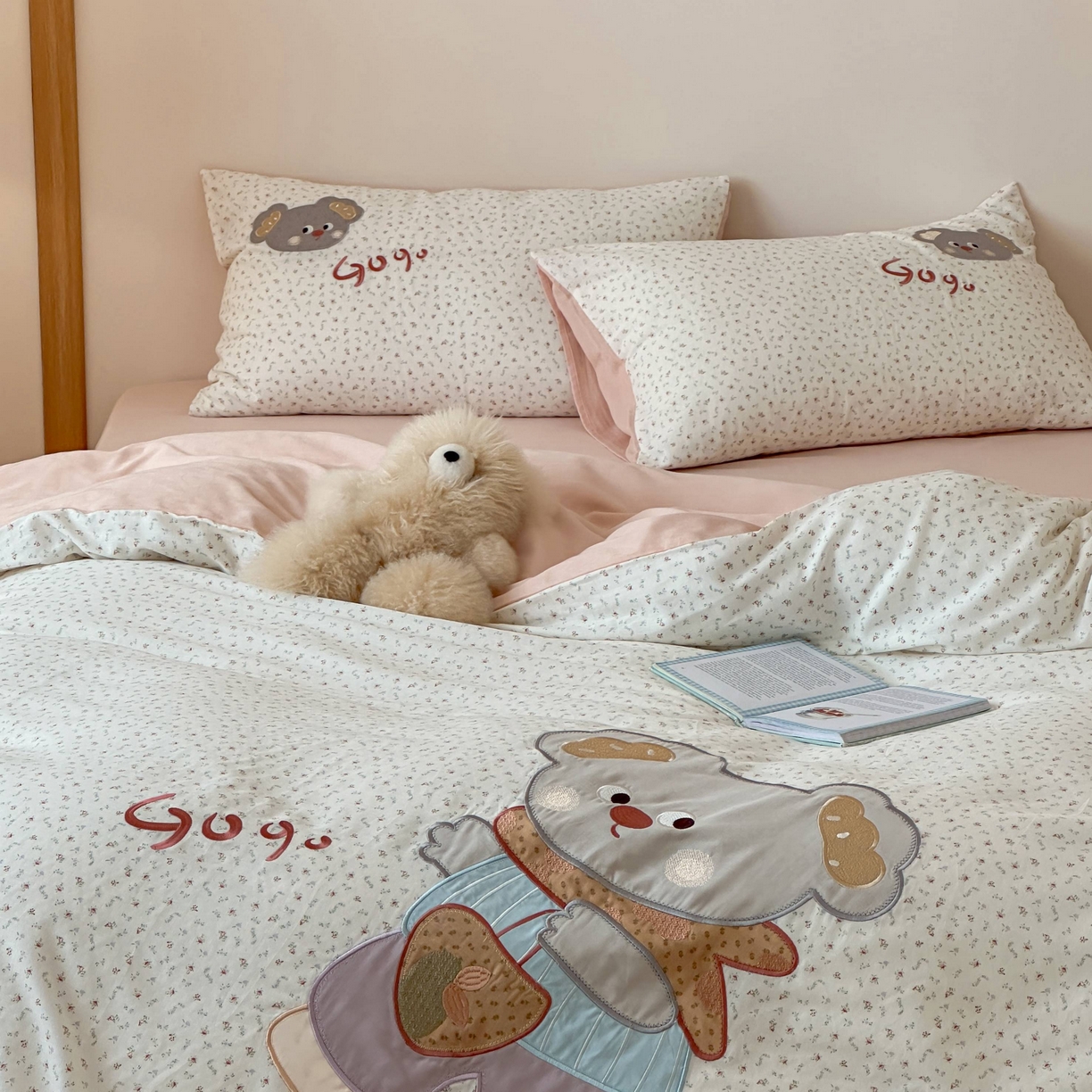 91家纺网 家纺一手货源 找家纺 （总）紫桐 Lila lndus 2025新款双层纱贴布绣四件套