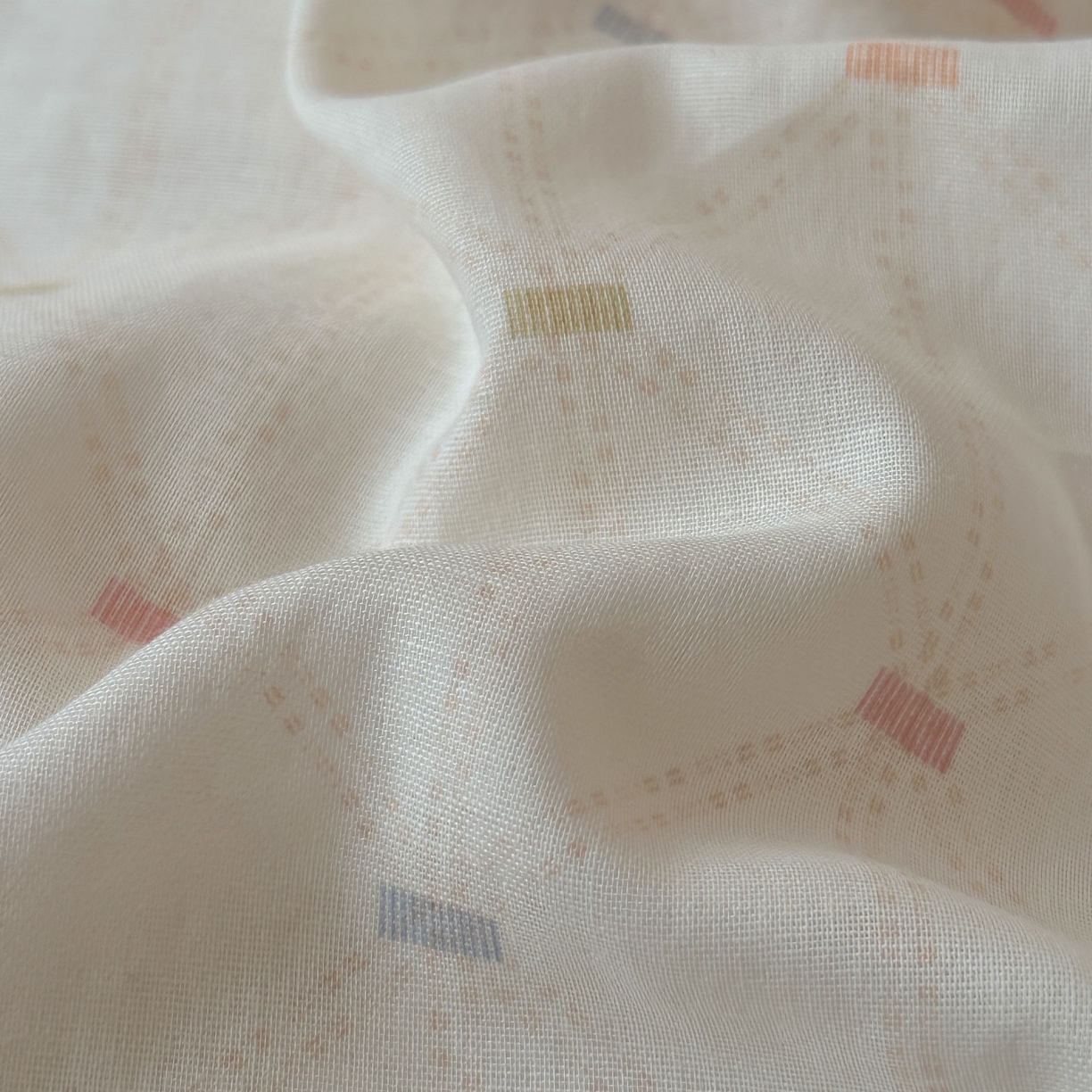 91家纺网 家纺一手货源 找家纺 紫桐 Lila lndus 2025新款双层纱贴布绣四件套 小熊