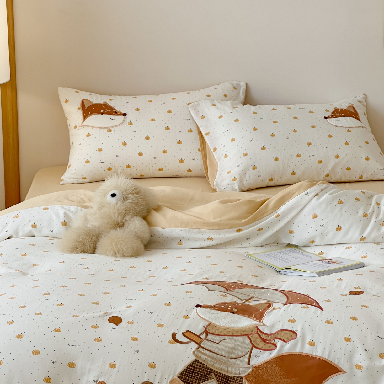 91家纺网 家纺一手货源 找家纺 紫桐 Lila lndus 2025新款双层纱贴布绣四件套 小狐狸