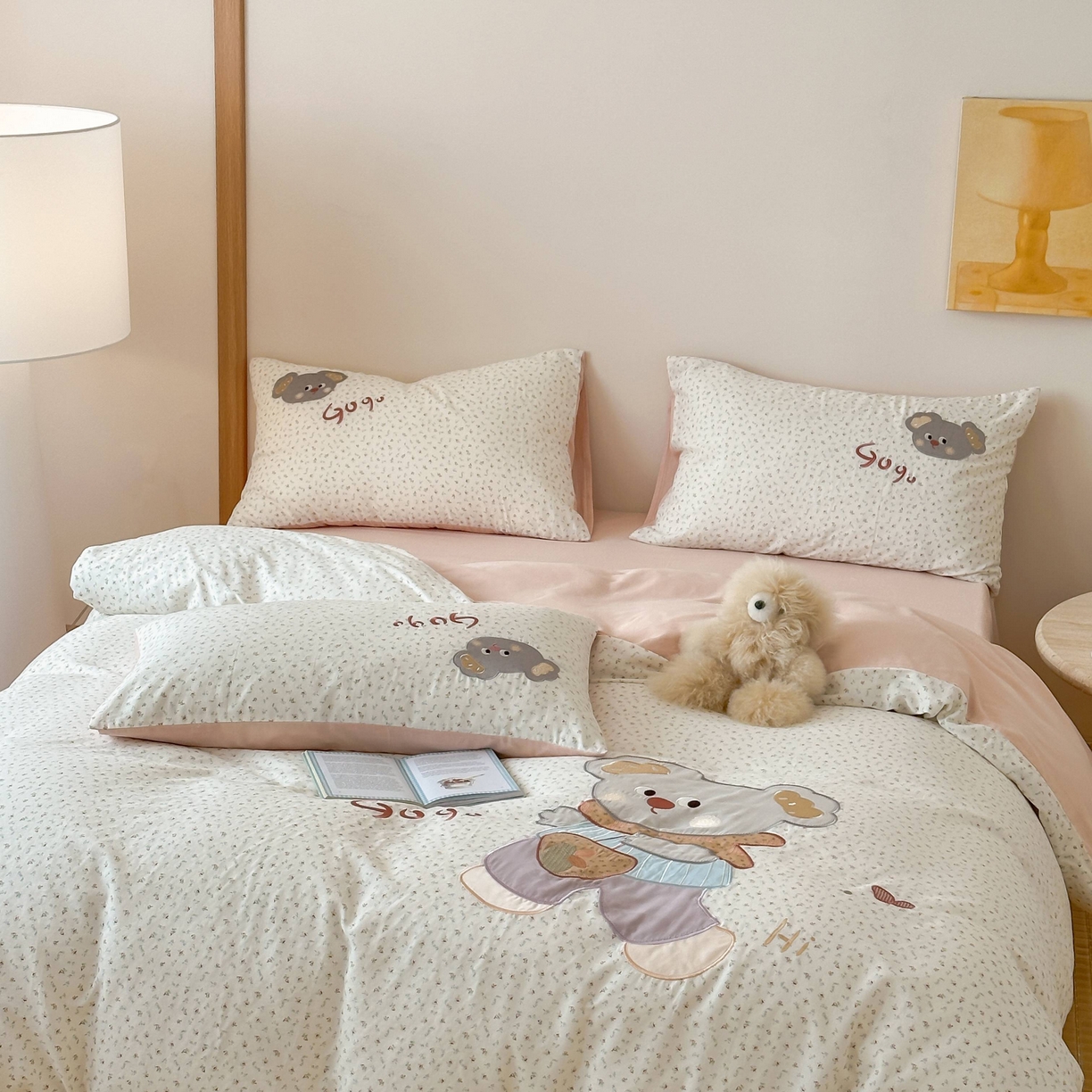 91家纺网 家纺一手货源 找家纺 紫桐 Lila lndus 2025新款双层纱贴布绣四件套 小考拉