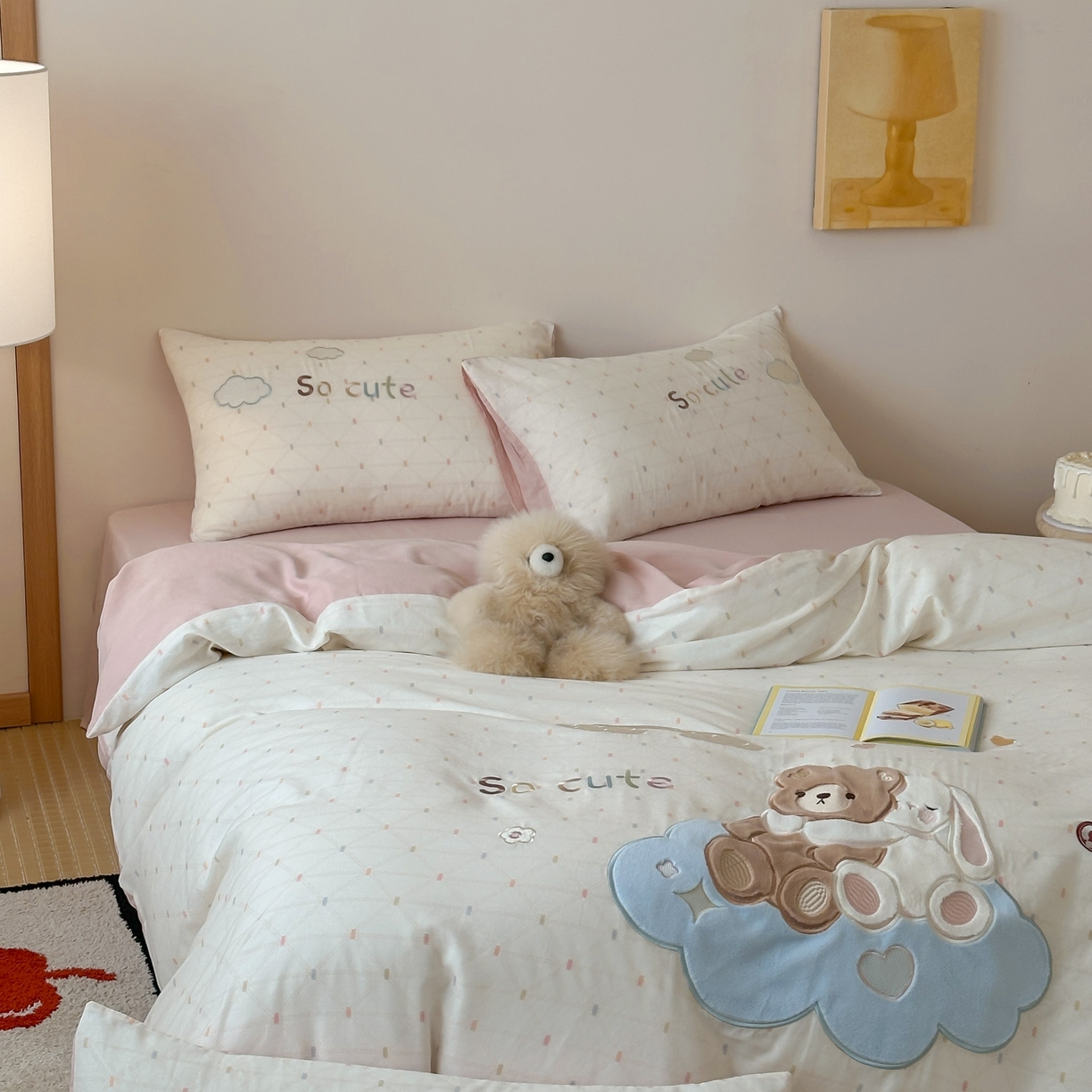 91家纺网 家纺一手货源 找家纺 紫桐 Lila lndus 2025新款双层纱贴布绣四件套 小熊