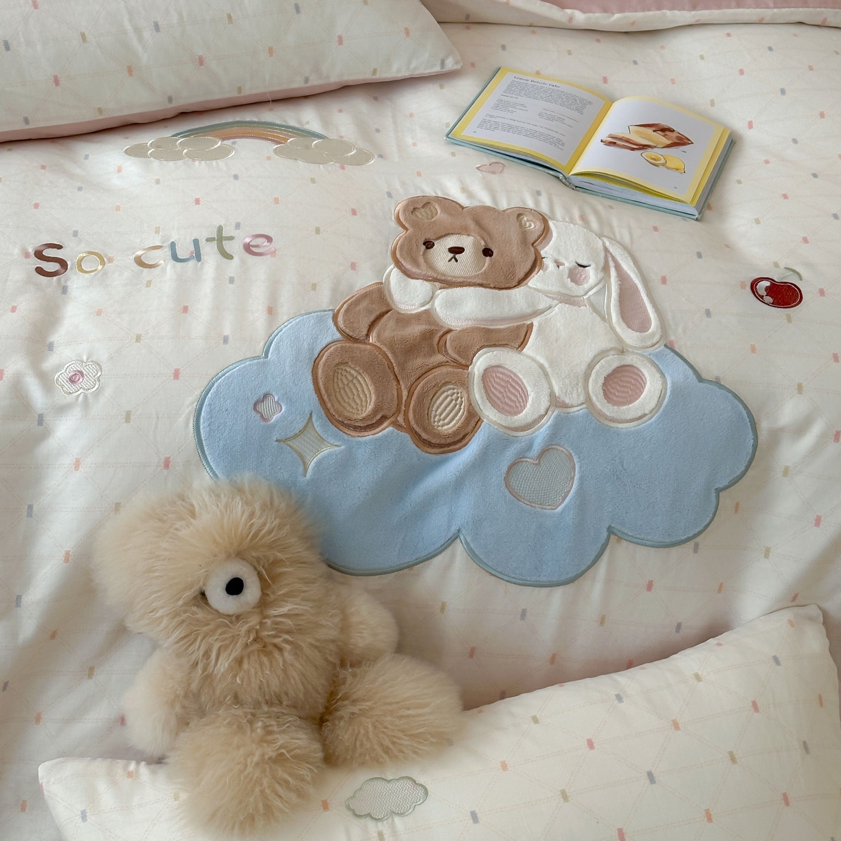 91家纺网 家纺一手货源 找家纺 紫桐 Lila lndus 2025新款双层纱贴布绣四件套 小熊