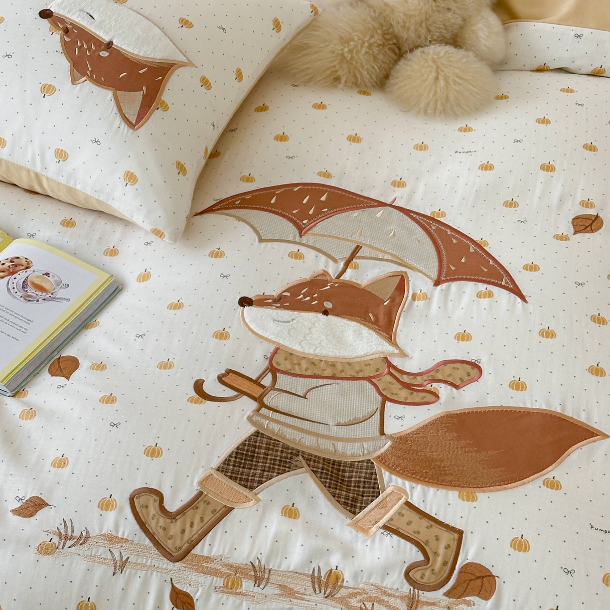 91家纺网 家纺一手货源 找家纺 紫桐 Lila lndus 2025新款双层纱贴布绣四件套 小狐狸