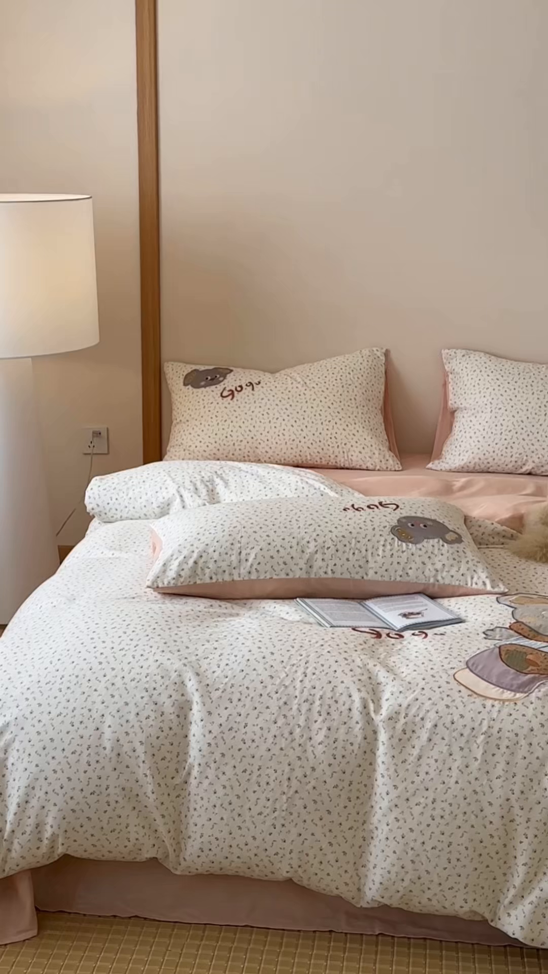 91家纺网 家纺一手货源 找家纺 （总）紫桐 Lila lndus 2025新款双层纱贴布绣四件套