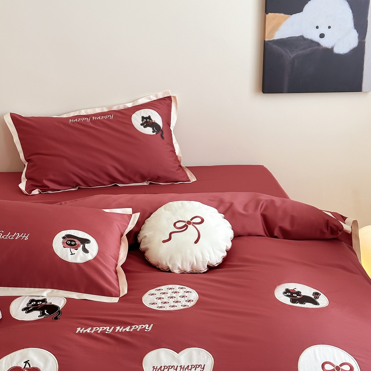 91家纺网 家纺一手货源 找家纺 紫桐 Lila lndus 2025新款50支双股长绒棉纯棉四件套 假日猫咪-红