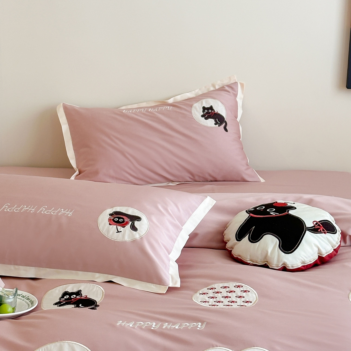 91家纺网 家纺一手货源 找家纺 紫桐 Lila lndus 2025新款50支双股长绒棉纯棉四件套 假日猫咪-粉