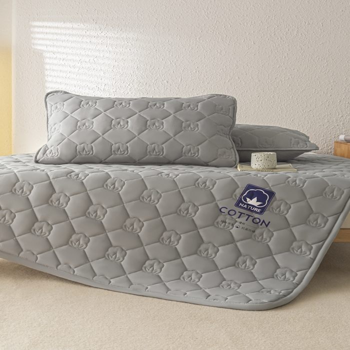 91家纺网 家纺一手货源 找家纺 （总）老帅的工厂店2025新款A类水洗棉珩绣棉花床褥