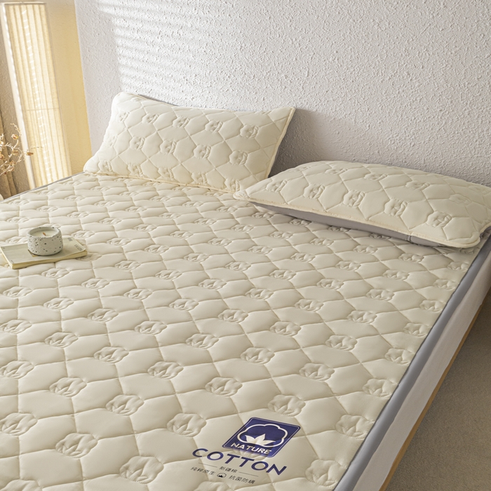 91家纺网 家纺一手货源 找家纺 老帅的工厂店2025新款A类水洗棉珩绣棉花床褥 本色