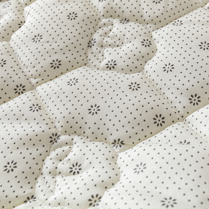 91家纺网 家纺一手货源 找家纺 老帅的工厂店2025新款A类水洗棉珩绣棉花床褥 本色