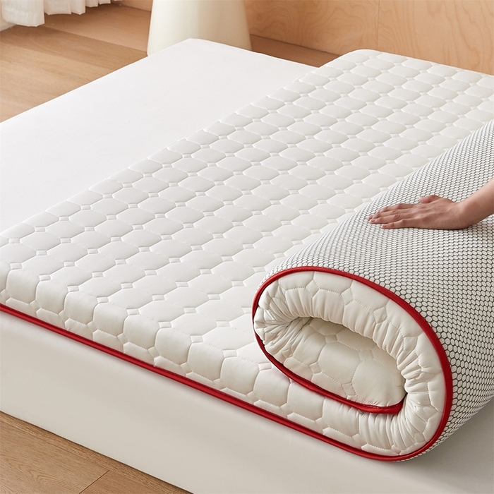 91家纺网 家纺一手货源 找家纺 芊梵床垫 2025新款牛奶丝棉花硬质棉床垫-成人款 格子白