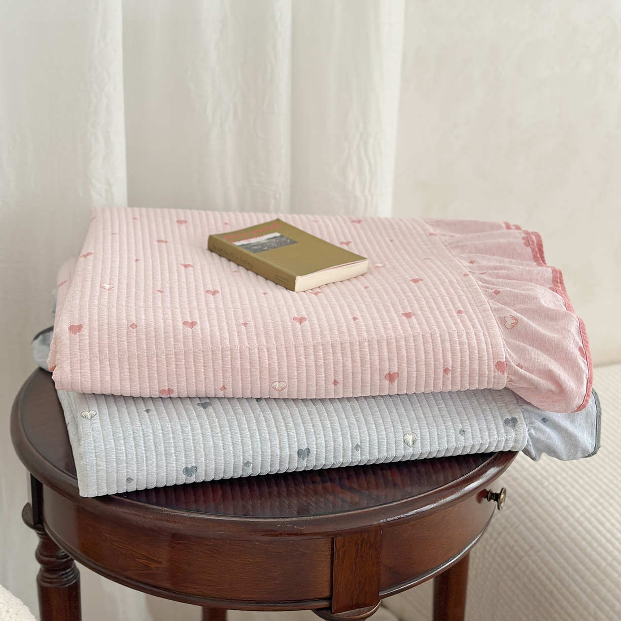 91家纺网 家纺一手货源 找家纺 琳可家居2025新款全棉印花花边床盖可搭配同款被套 组合图仅供参考