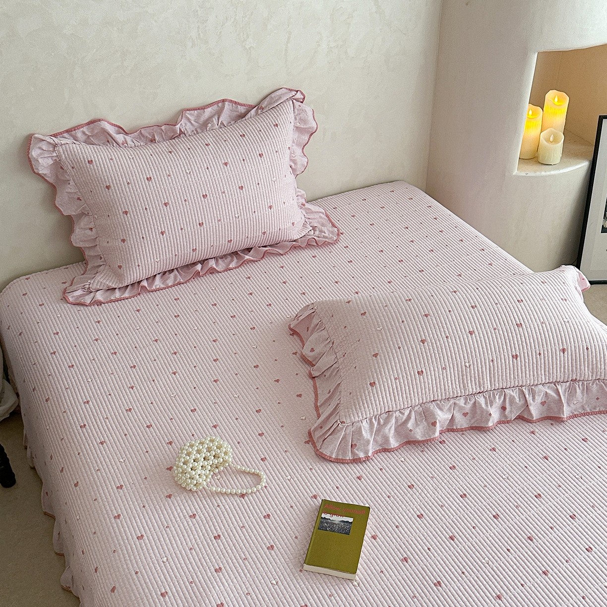 91家纺网 家纺一手货源 找家纺 琳可家居2025新款全棉印花花边床盖可搭配同款被套 爱心-仙女粉