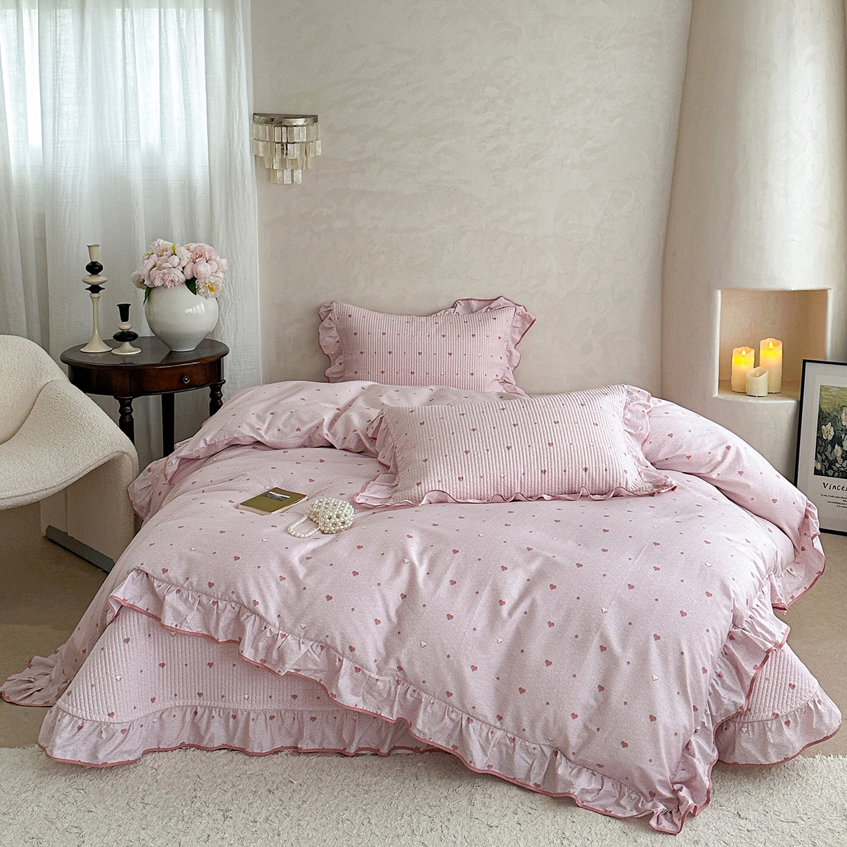 91家纺网 家纺一手货源 找家纺 琳可家居2025新款全棉印花花边床盖可搭配同款被套 爱心-仙女粉