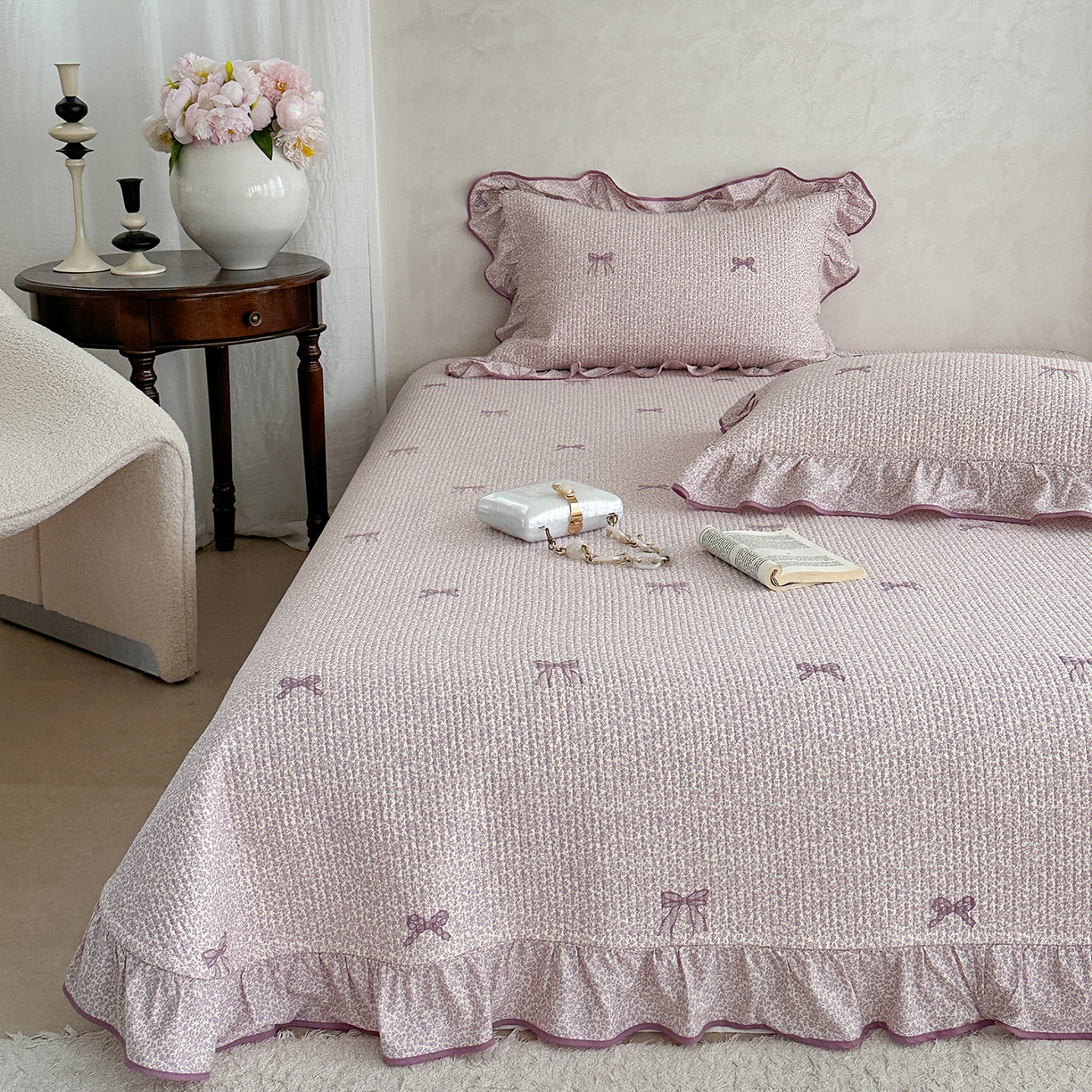 91家纺网 家纺一手货源 找家纺 琳可家居2025新款全棉印花花边床盖可搭配同款被套 蝴蝶结-梦幻紫