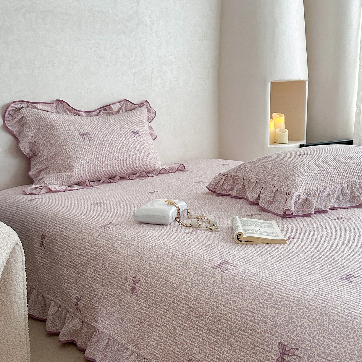 91家纺网 家纺一手货源 找家纺 琳可家居2025新款全棉印花花边床盖可搭配同款被套 蝴蝶结-梦幻紫