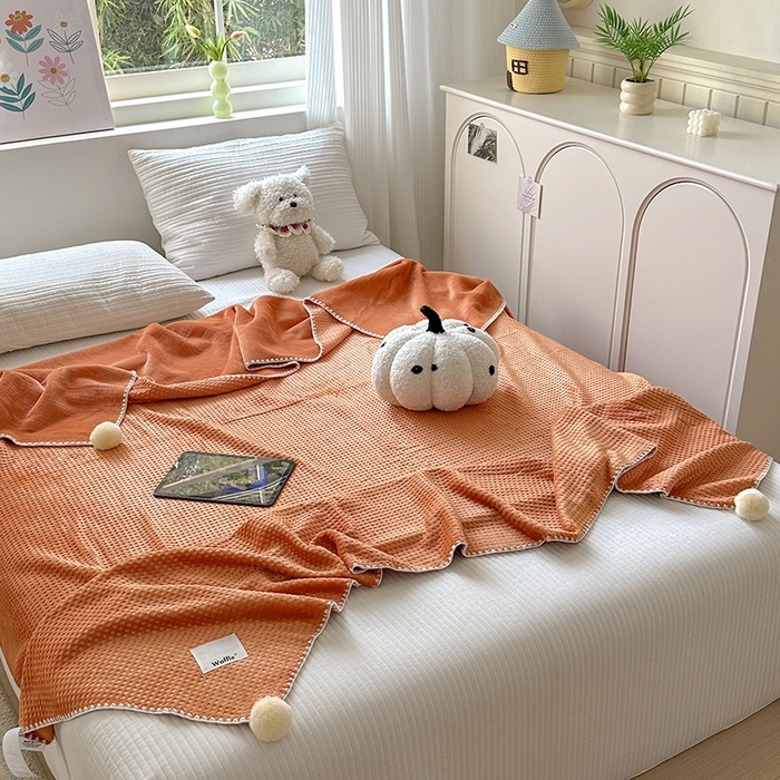 91家纺网 家纺一手货源 找家纺 艾佳 2025新款华夫格升级版毛球款四季毯盖毯毛毯毯子 星光球桔