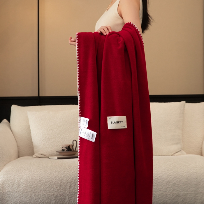 91家纺网 家纺一手货源 找家纺 艾佳 2025新款绵羊绒毛毯毯子 安格拉红