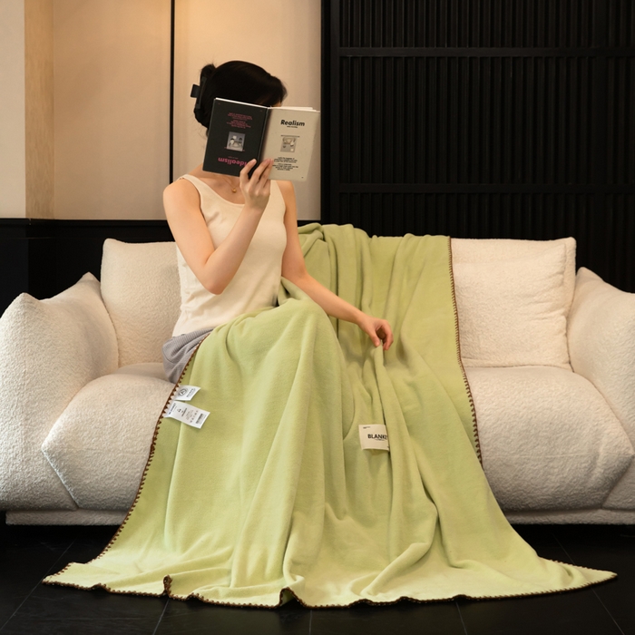 91家纺网 家纺一手货源 找家纺 艾佳 2025新款绵羊绒毛毯毯子 半夏绿