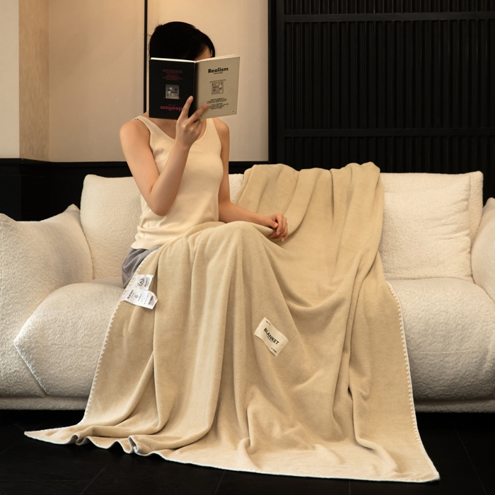 91家纺网 家纺一手货源 找家纺 艾佳 2025新款绵羊绒毛毯毯子 卡其