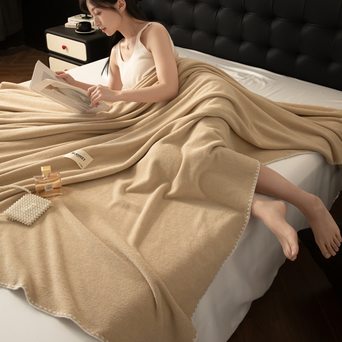 91家纺网 家纺一手货源 找家纺 艾佳 2025新款绵羊绒毛毯毯子 卡其