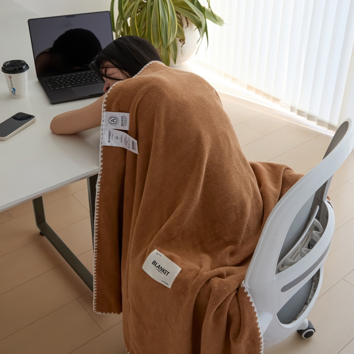 91家纺网 家纺一手货源 找家纺 艾佳 2025新款绵羊绒毛毯毯子 慕斯咖