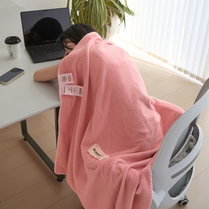 91家纺网 家纺一手货源 找家纺 艾佳 2025新款绵羊绒毛毯毯子 仙女粉