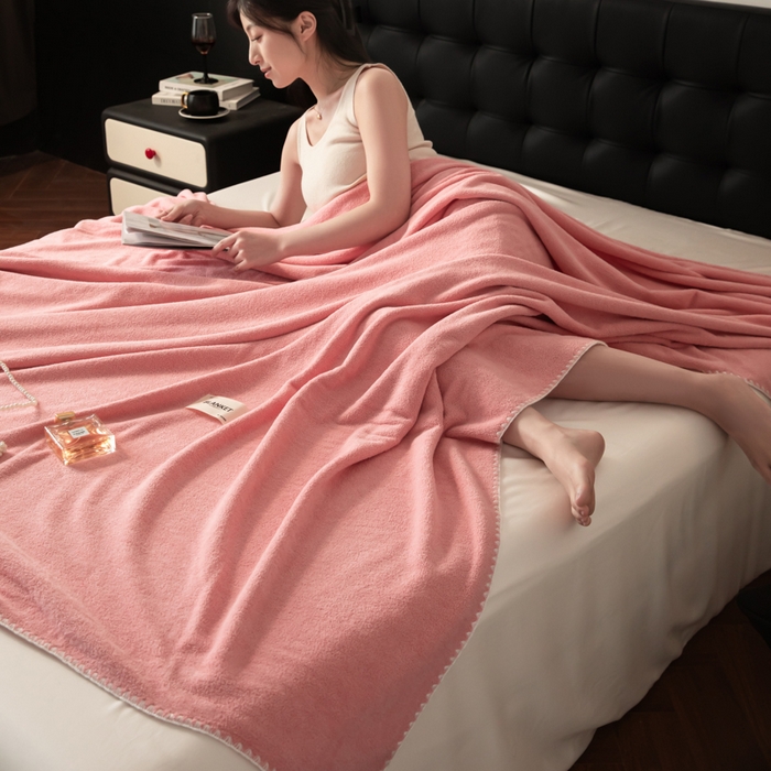 91家纺网 家纺一手货源 找家纺 艾佳 2025新款绵羊绒毛毯毯子 仙女粉