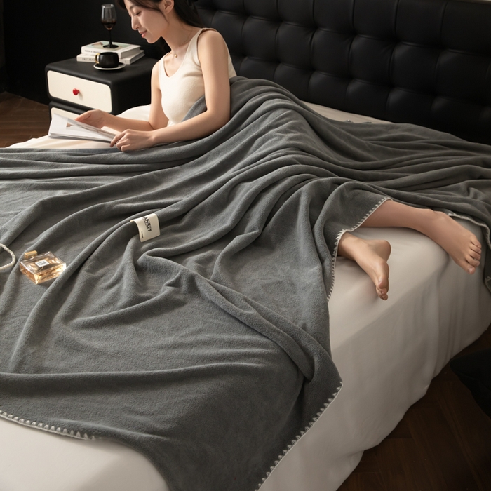 91家纺网 家纺一手货源 找家纺 艾佳 2025新款绵羊绒毛毯毯子 银河灰