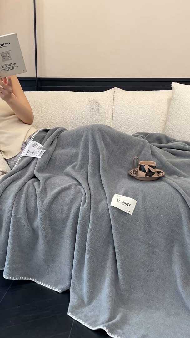 91家纺网 家纺一手货源 找家纺 艾佳 2025新款绵羊绒毛毯毯子 银河灰