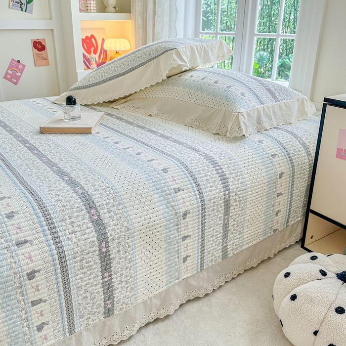 91家纺网 家纺一手货源 找家纺 （总）岚吉家纺 2025新款全棉绗缝棉花床盖花边款三件套四件套