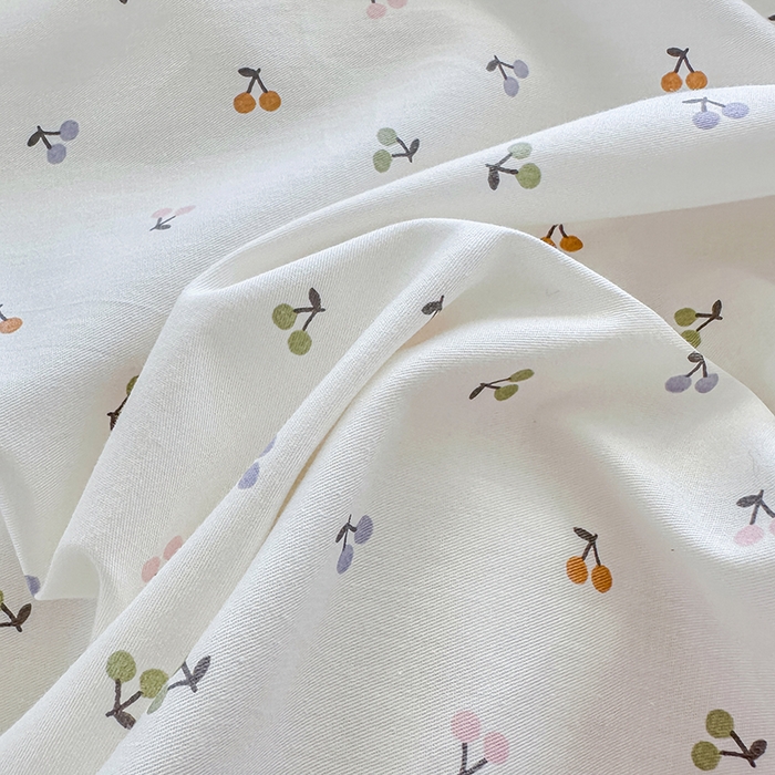 91家纺网 家纺一手货源 找家纺 岚吉家纺 2025新款全棉棉花床盖四件套 缤纷樱桃