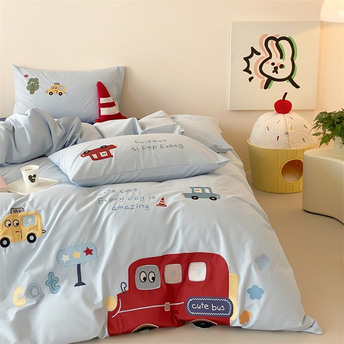 91家纺网 家纺一手货源 找家纺 （总）星野 2025新款40S水洗棉贴布绣四件套-汽车总动员