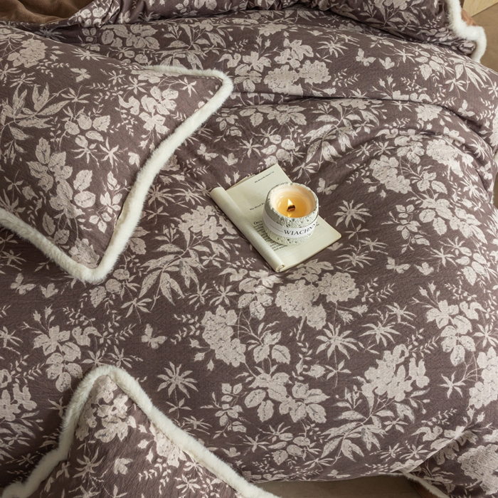 91家纺网 家纺一手货源 找家纺 迷尚家居 2025新款复古色织棉麻牛奶绒棉加绒四件套 枫林晚-绒