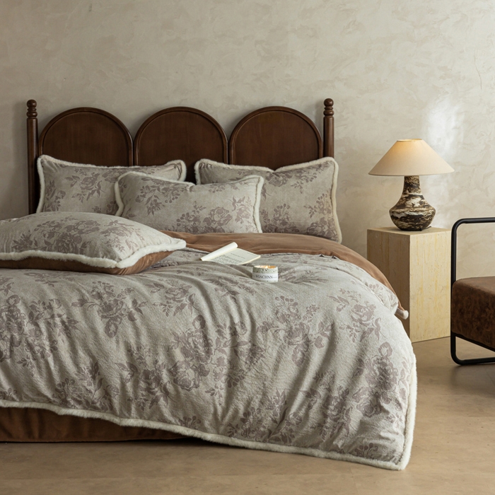 91家纺网 家纺一手货源 找家纺 迷尚家居 2025新款复古色织棉麻牛奶绒棉加绒四件套 风木槿咖-绒