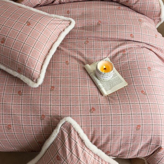 91家纺网 家纺一手货源 找家纺 迷尚家居 2025新款复古色织棉麻牛奶绒棉加绒四件套 秋恋红-绒