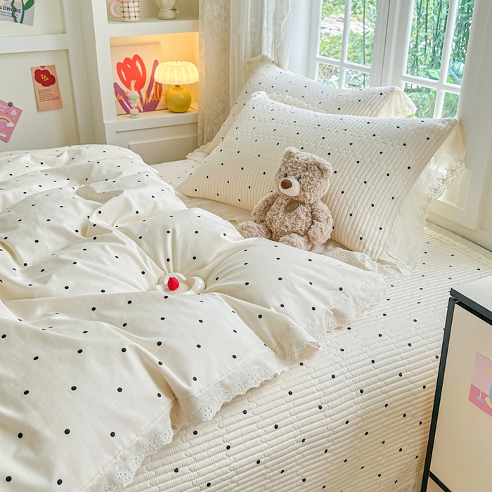 91家纺网 家纺一手货源 找家纺 岚吉家纺 2025新款全棉棉花床盖四件套 小黑点点（米）