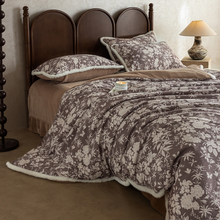 91家纺网 家纺一手货源 找家纺 迷尚家居 2025新款复古色织棉麻牛奶绒棉加绒四件套 枫林晚-绒