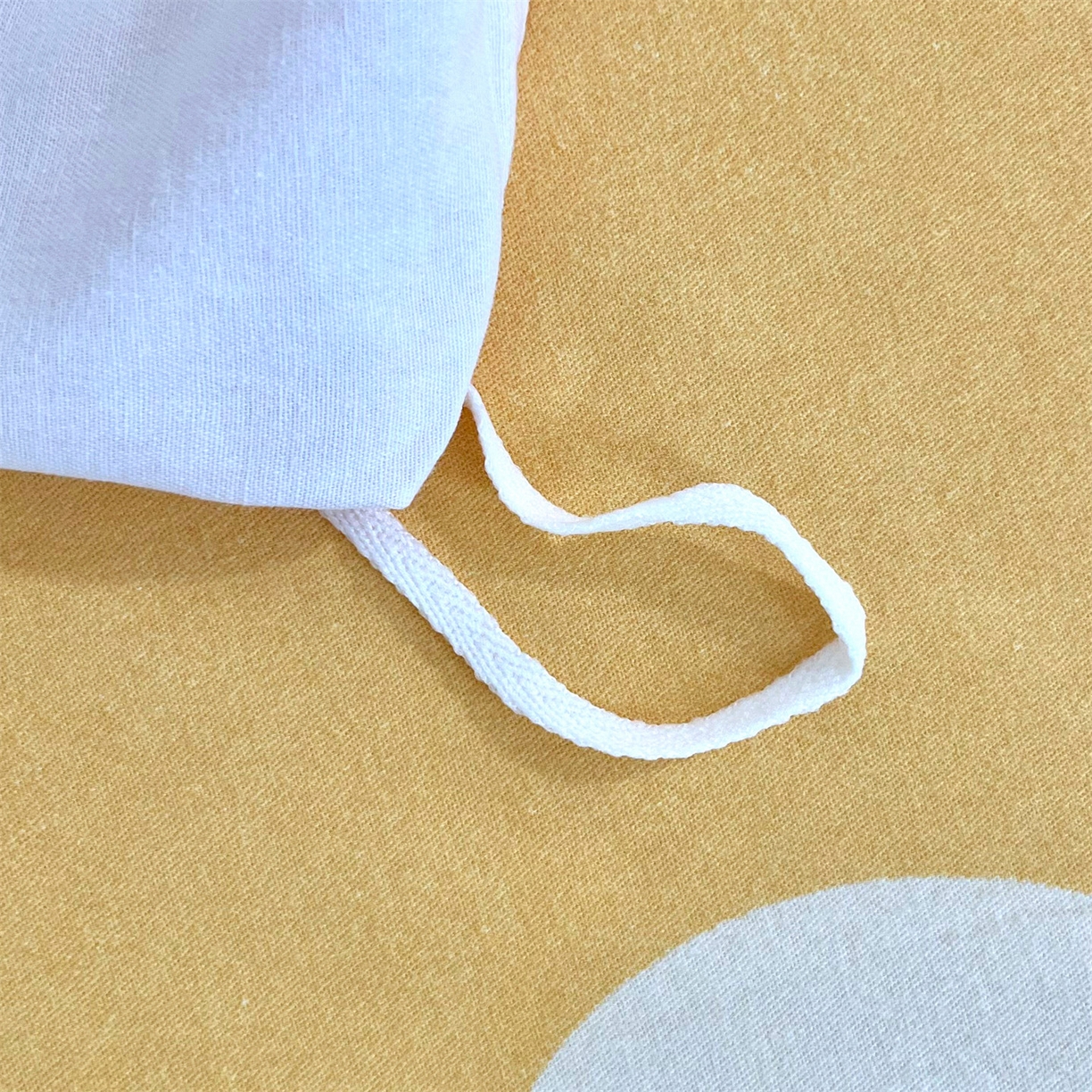 91家纺网 家纺一手货源 找家纺 曼秀琳 2025秋冬新款全棉磨毛印花四件套 萌萌哒-黄