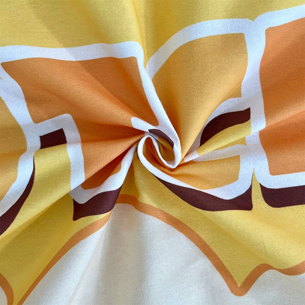 91家纺网 家纺一手货源 找家纺 曼秀琳 2025秋冬新款全棉磨毛印花四件套 萌萌哒-黄