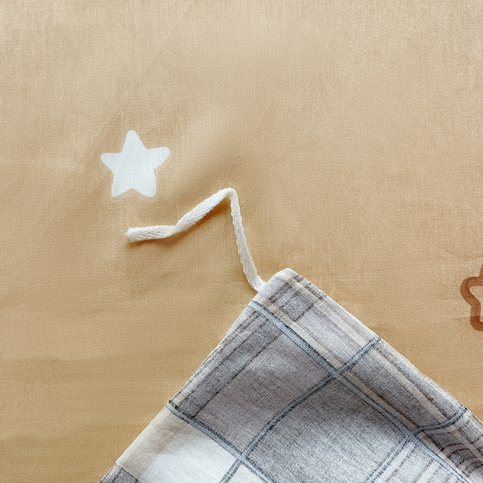 91家纺网 家纺一手货源 找家纺 慕木家纺 2025新款12868全棉印花学生上下铺三件套大礼包系列 童年时光