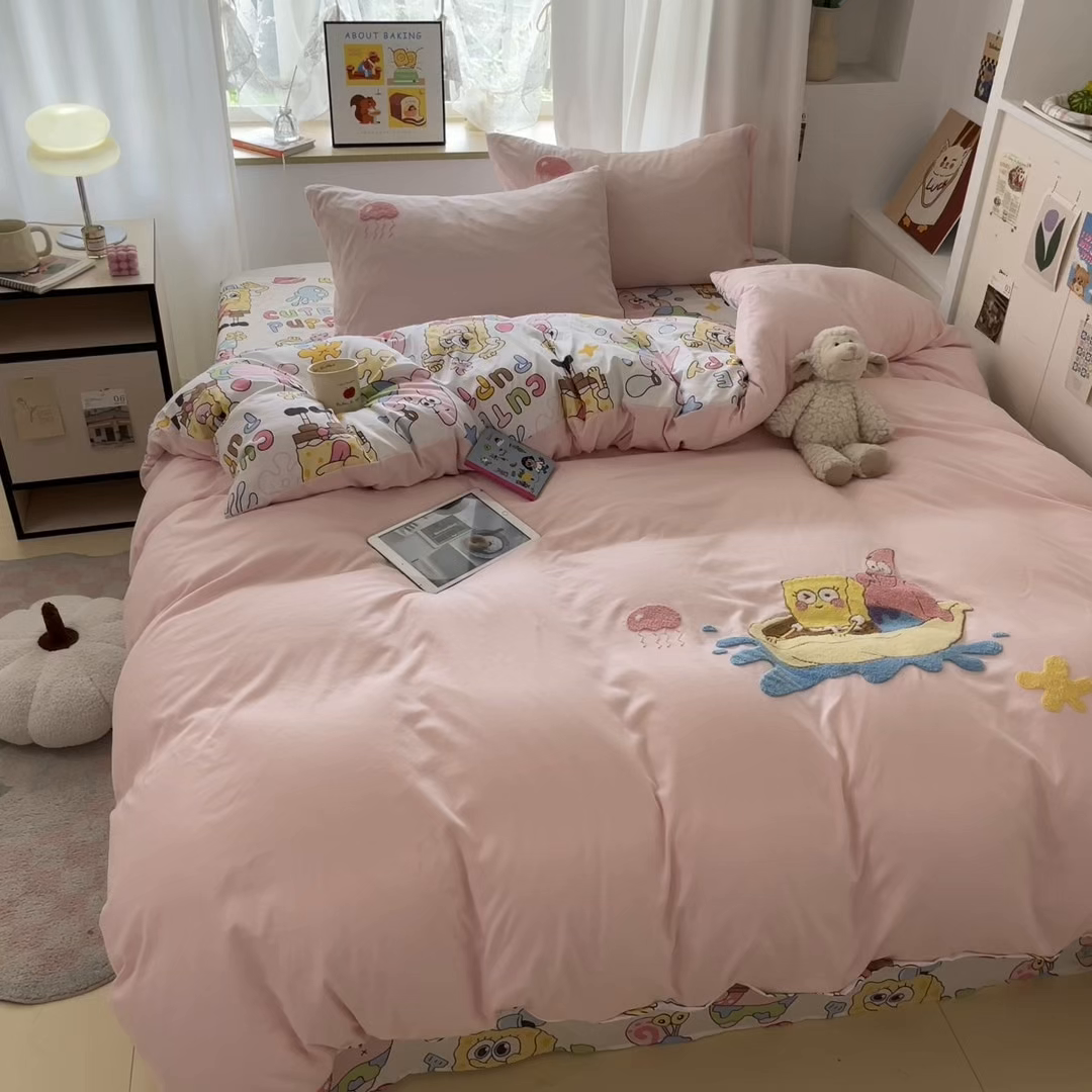 91家纺网 家纺一手货源 找家纺 茉礼 2025新款高克重水洗云朵棉毛巾绣四件套学生季可爱卡通-况味 星星历险记