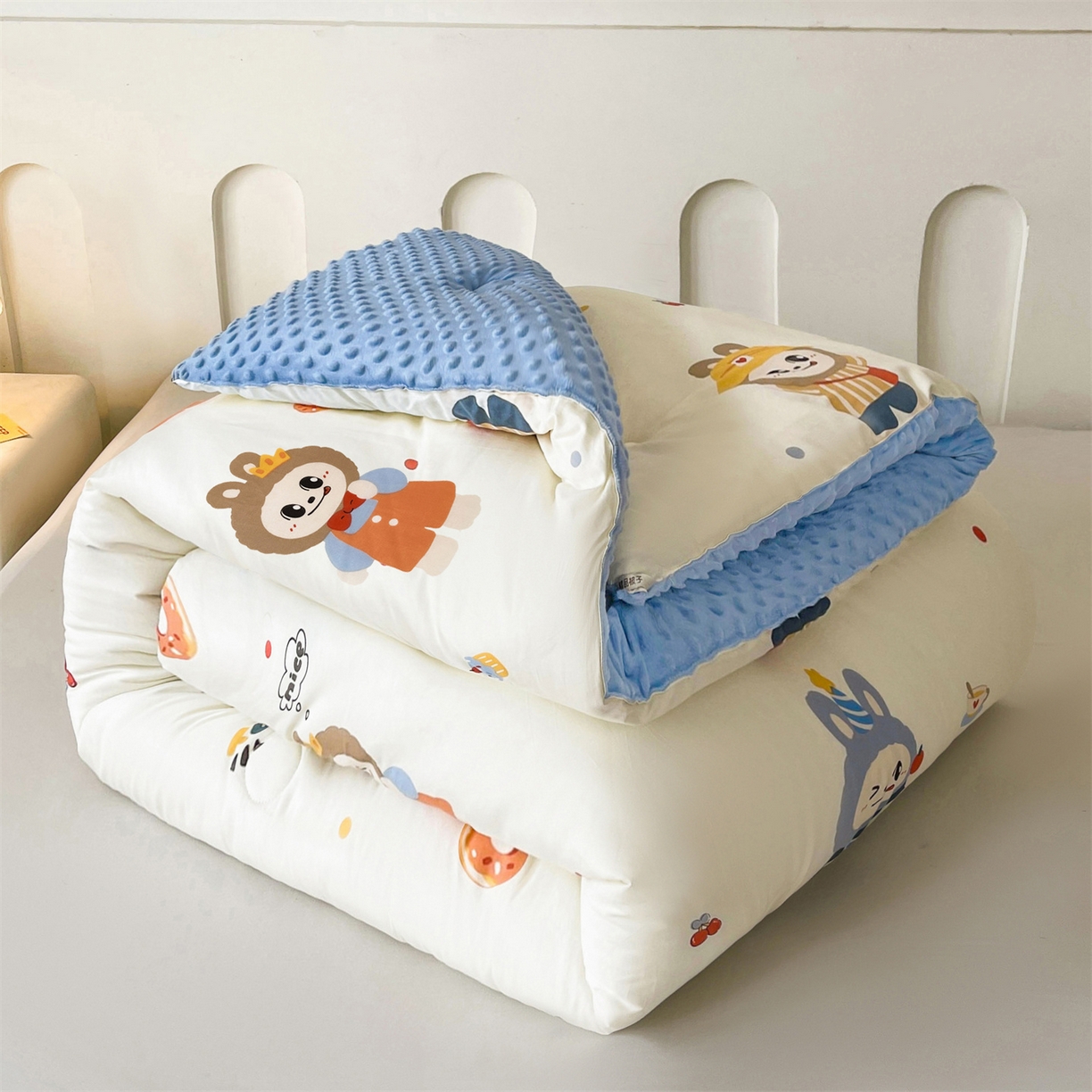 91家纺网 家纺一手货源 找家纺 小石头家纺 2025新款A类全棉纯棉印花豆豆绒大豆被冬被春秋被被子被芯 俏皮布布