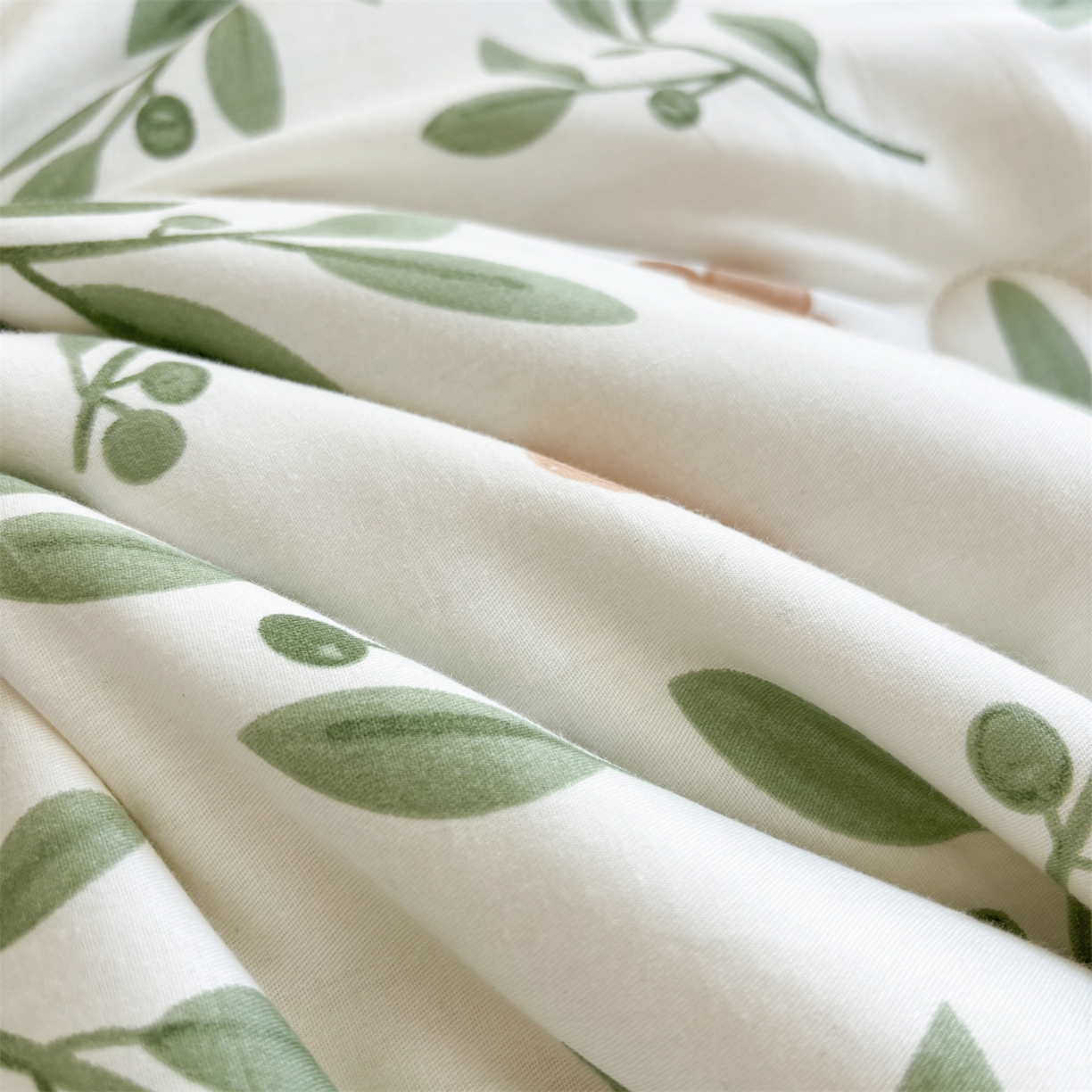 91家纺网 家纺一手货源 找家纺 小石头家纺 2025新款A类全棉纯棉印花豆豆绒大豆被冬被春秋被被子被芯 花颜悦色