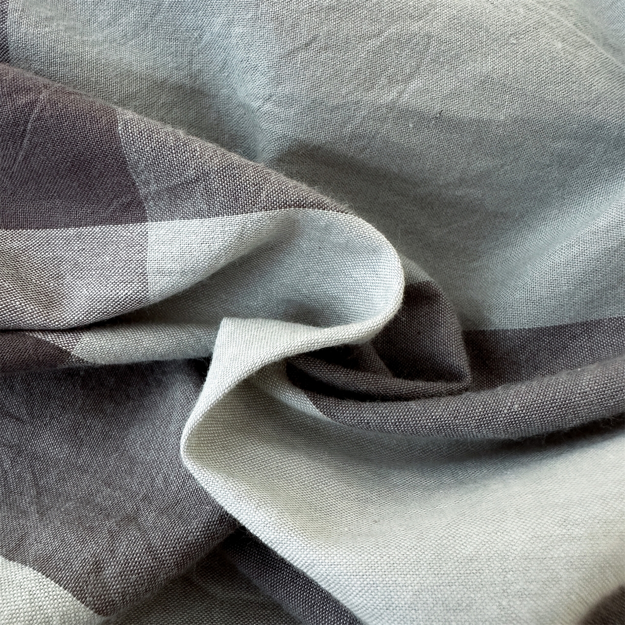 91家纺网 家纺一手货源 找家纺 凌云家纺 2025新款A类可拆洗全棉大豆被子全棉纯棉单人学生宿舍加厚保暖冬被春秋被芯棉被 高远-灰