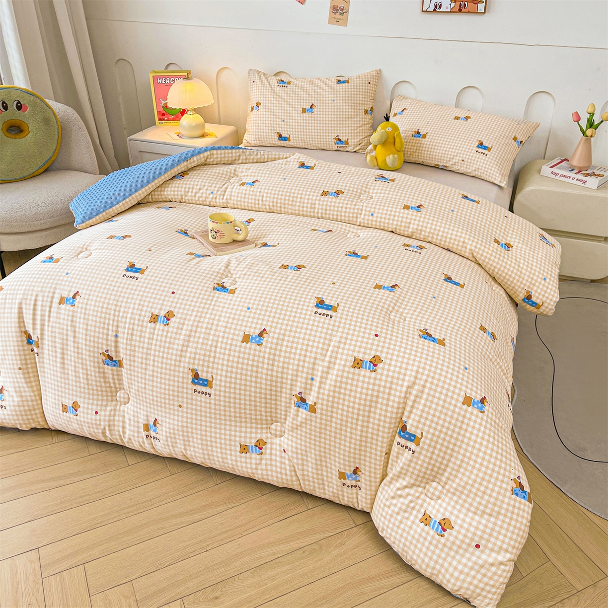 91家纺网 家纺一手货源 找家纺 小石头家纺 2025新款A类全棉纯棉印花豆豆绒大豆被冬被春秋被被子被芯 腊肠狗