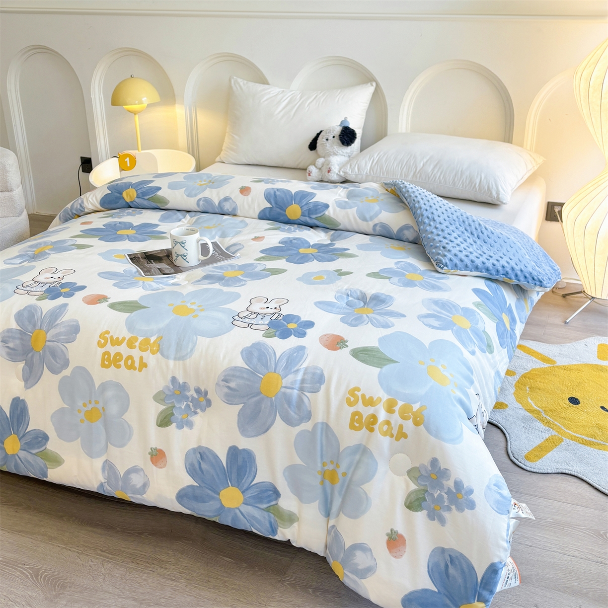 91家纺网 家纺一手货源 找家纺 小石头家纺 2025新款A类全棉纯棉印花豆豆绒大豆被冬被春秋被被子被芯 蓝色花海