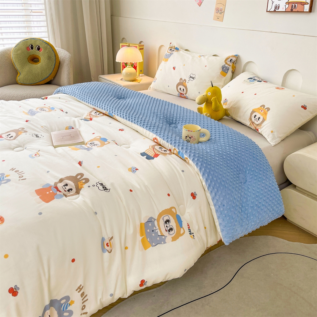 91家纺网 家纺一手货源 找家纺 小石头家纺 2025新款A类全棉纯棉印花豆豆绒大豆被冬被春秋被被子被芯 俏皮布布