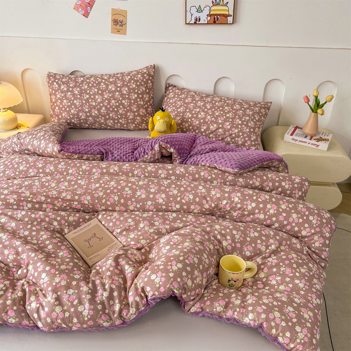 91家纺网 家纺一手货源 找家纺 小石头家纺 2025新款A类全棉纯棉印花豆豆绒大豆被冬被春秋被被子被芯 群芳争艳