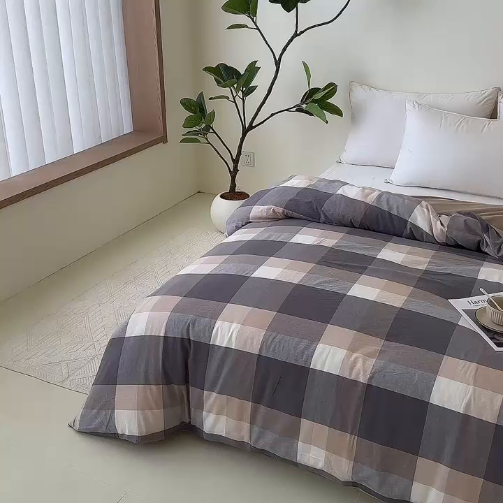 91家纺网 家纺一手货源 找家纺 凌云家纺 2025新款A类可拆洗全棉大豆被子全棉纯棉单人学生宿舍加厚保暖冬被春秋被芯棉被 临风-卡