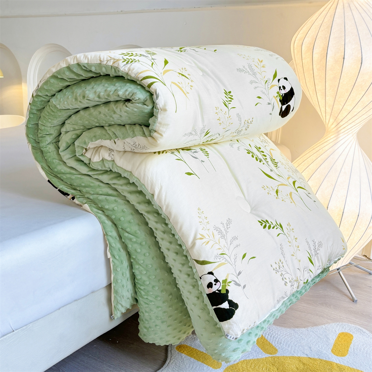 91家纺网 家纺一手货源 找家纺 小石头家纺 2025新款A类全棉纯棉印花豆豆绒大豆被冬被春秋被被子被芯 熊猫乐园